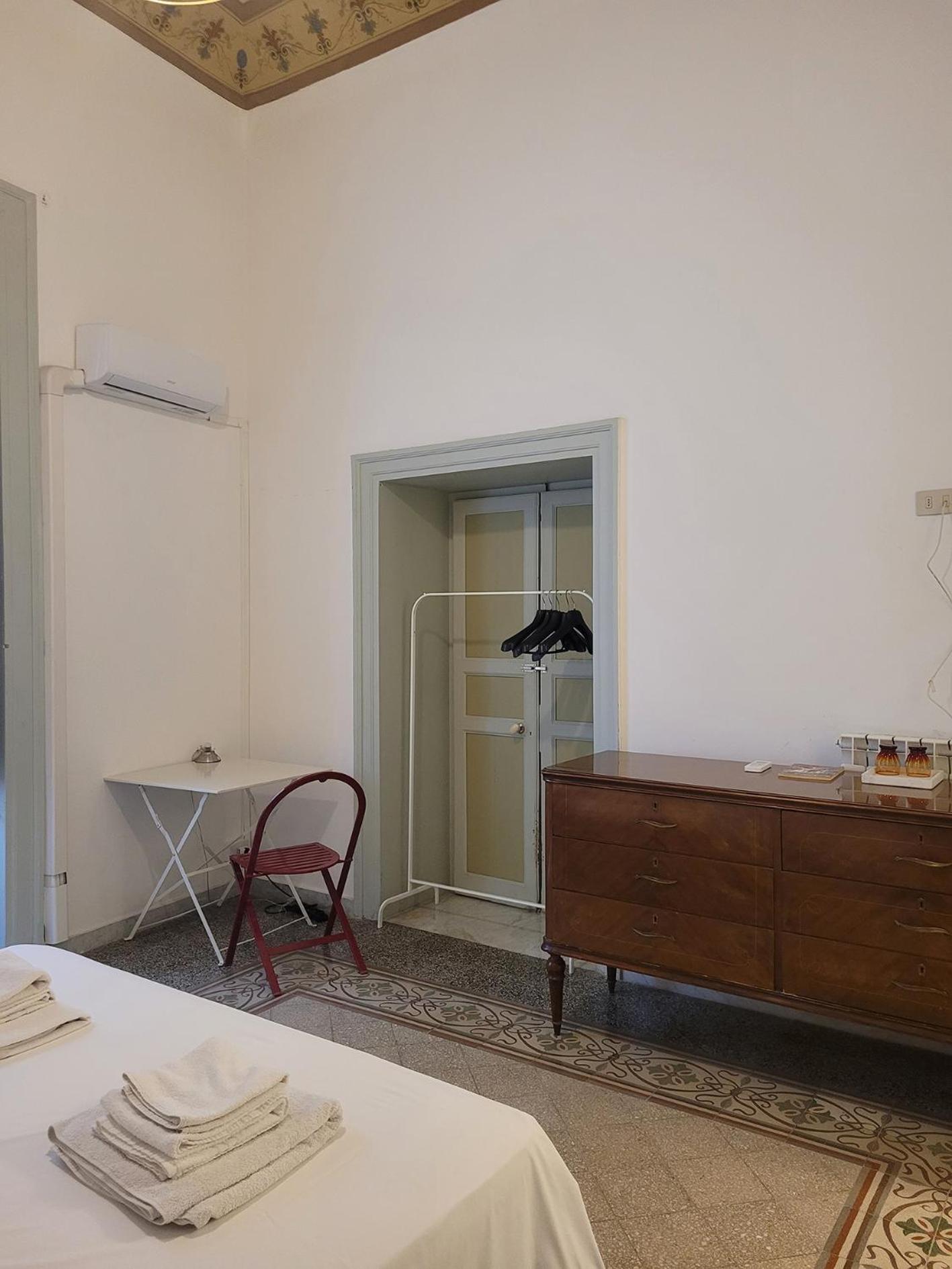 Mojocohouse Hotell Palermo Eksteriør bilde